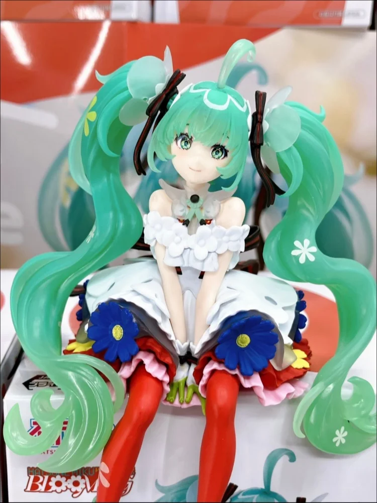 Фото Фигурка-стоппер для лапши FuRyu VOCALOID Japan Live Tour Yoneyama Mai, 14 см, статуэтка виртуальной певицы, настольное украшение, игрушка, подарок №1