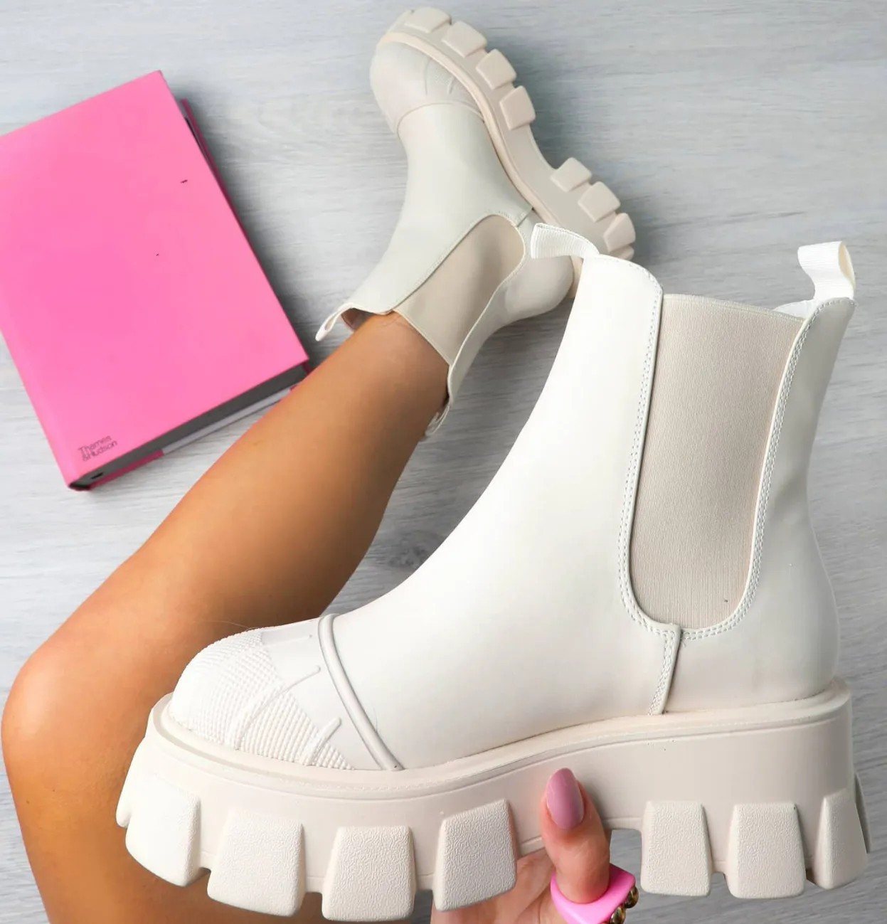 

Fashion Winter Women Shoes Thick-Soled Women Boots Thicken Waterproof Platform Women's High Heel Shoes Botas Zapatillas Mujer