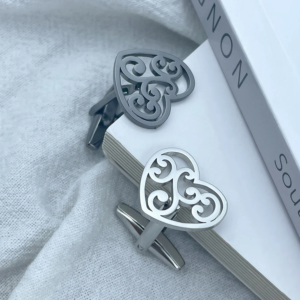 Heart-Shaped Men's Shirt Cufflinks French Shirt Stainless Steel Cufflinks Send Boyfriend Husband Jewelry Valentine's Day Gift