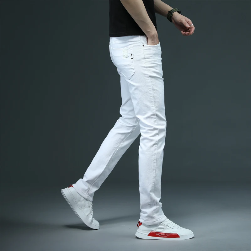 Mens Fashion Business Slim Jeans White Casual Denim Trousers 2022 New European and American Size Men's Pants