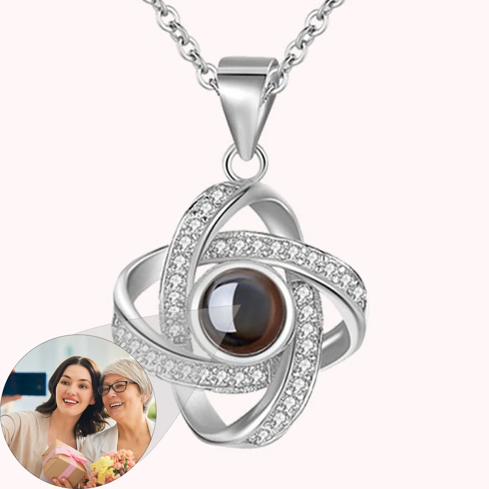 

Heart Projection Photo Necklace For Women Custom Photos Chain Personalized Photo Pendant Lover Memory Jewelry Christmas Gift