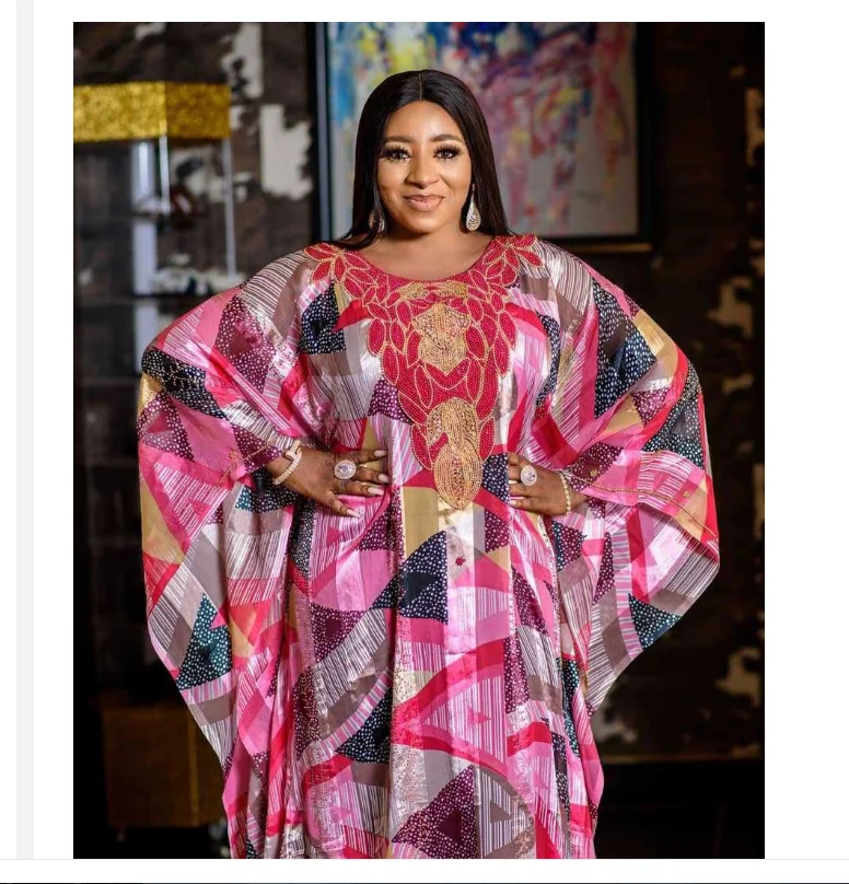 

Африканские платья для женщин Vetement Femme 2022 Осень Горячие бусины халат Африканский женский Abaya Дубай длинное платье кафтан