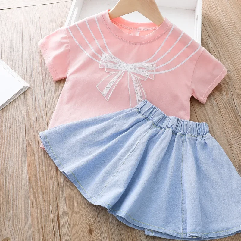 Модный Комплект Детской Одежды Для Девочек — Рубашка С Бантом И Джинсовая Юбка