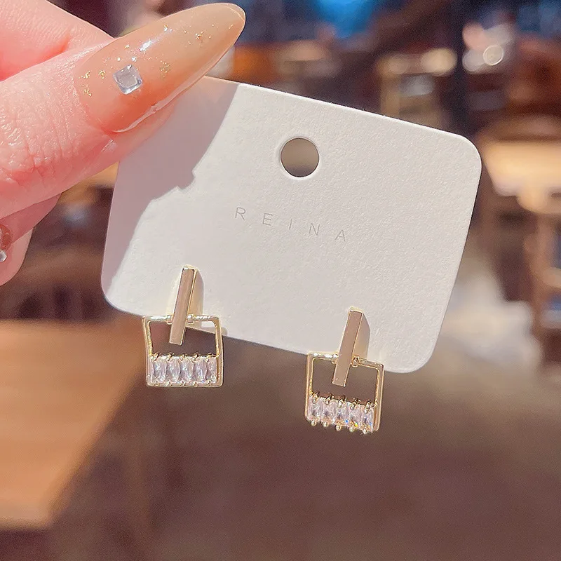 

Wholesale S925 Silvers Pin Zircon Earrings Female Women Stud Dropshipping Gift