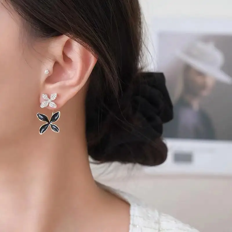 

2022 New Needle Korea Exaggerated Diamond Morning Glory Earrings Niche Design Sens Drop Oil Flower Fashion Earrings