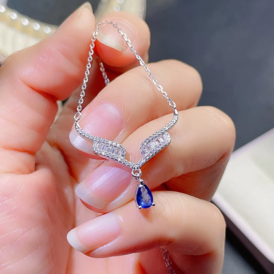 

Original New Angel Wings Necklace Female Inlaid Sparkling High Carbon Diamond Blue T Diamond Necklace Sparkling Luxury Jewelry