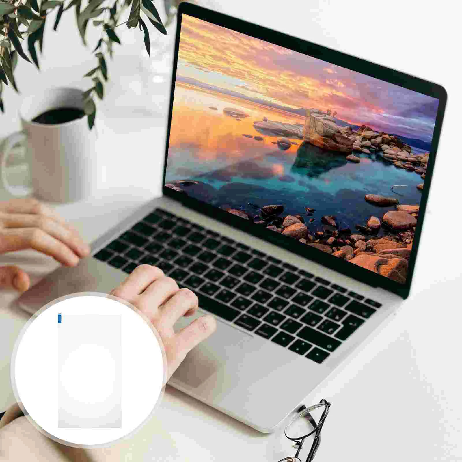 Folia ekranowa laptopa 156 cali PET LCD hartowana 156-calowa ochronna do ochraniacza Lapdesk