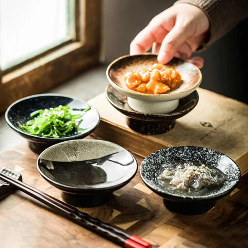 

FANCITY маленькое блюдо в японском стиле с высокой ногой, боковые блюда, домашнее креативное керамическое блюдо для закусок, мини-блюдо для приправ