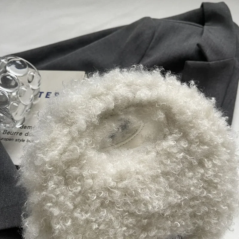 Сумка из ягненка Симпатичные модные сумки через плечо для женщин Дизайнерские на