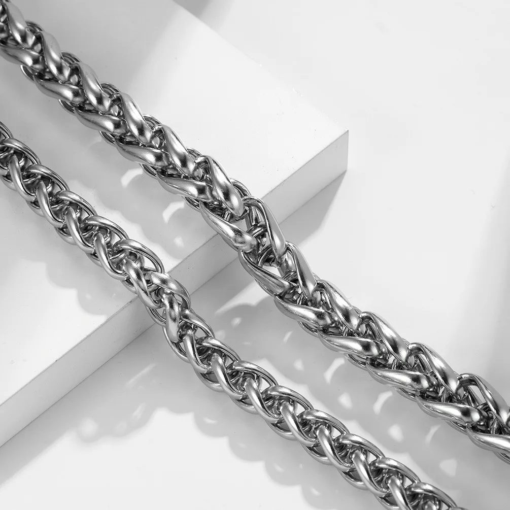 

QF-SL053 Simple Titanium Steel Keel Chain Bracelet Trendy Hot Selling Stainless Steel Chain Bracelet Wholesale or Retail