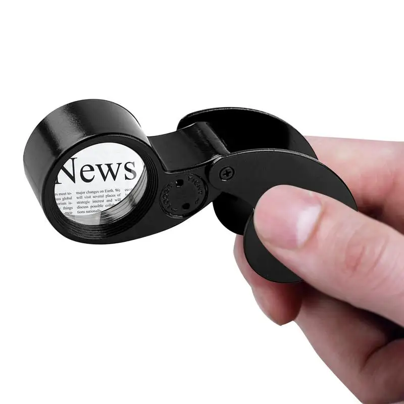 

Pocket Magnifying Glass 40X Pocket Magnifier For Reading Illuminated Pocket Jewelry For Reading Newspaper Book Science Class