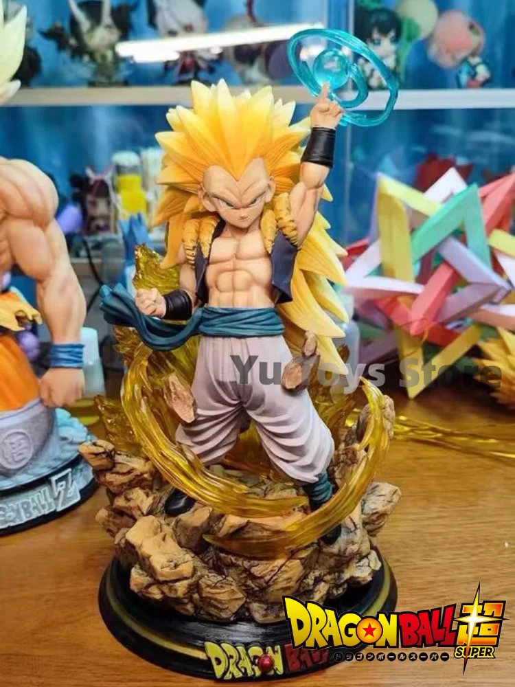 

Статуэтка из ПВХ, 22 см