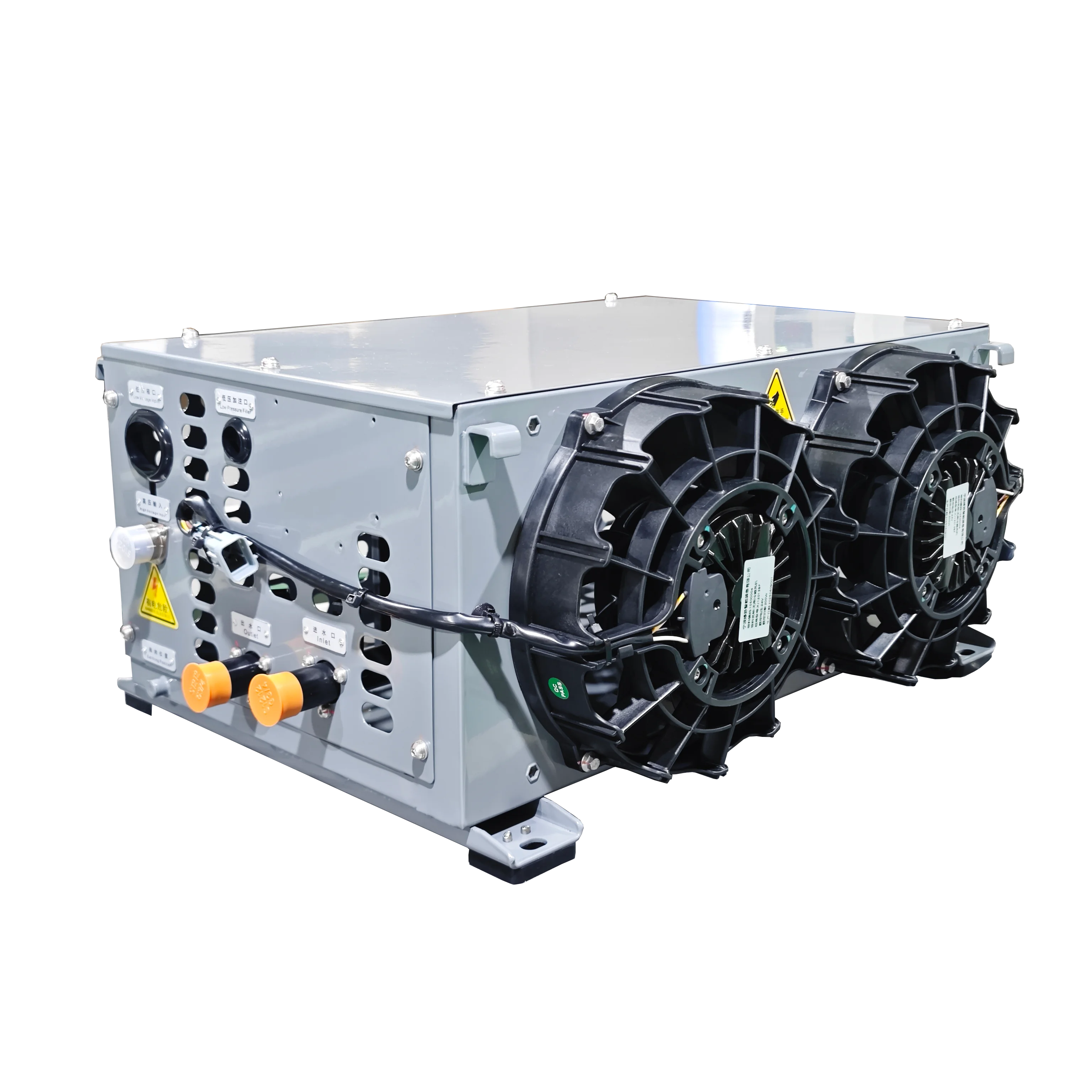 Фото Новая система термогибридного управления батареями Fybdcool TMS-L12-W004 с горизонтальным боковым выходом, 12 кВт, только охлаждение, DCDC, для тяжелых электромобилей №2