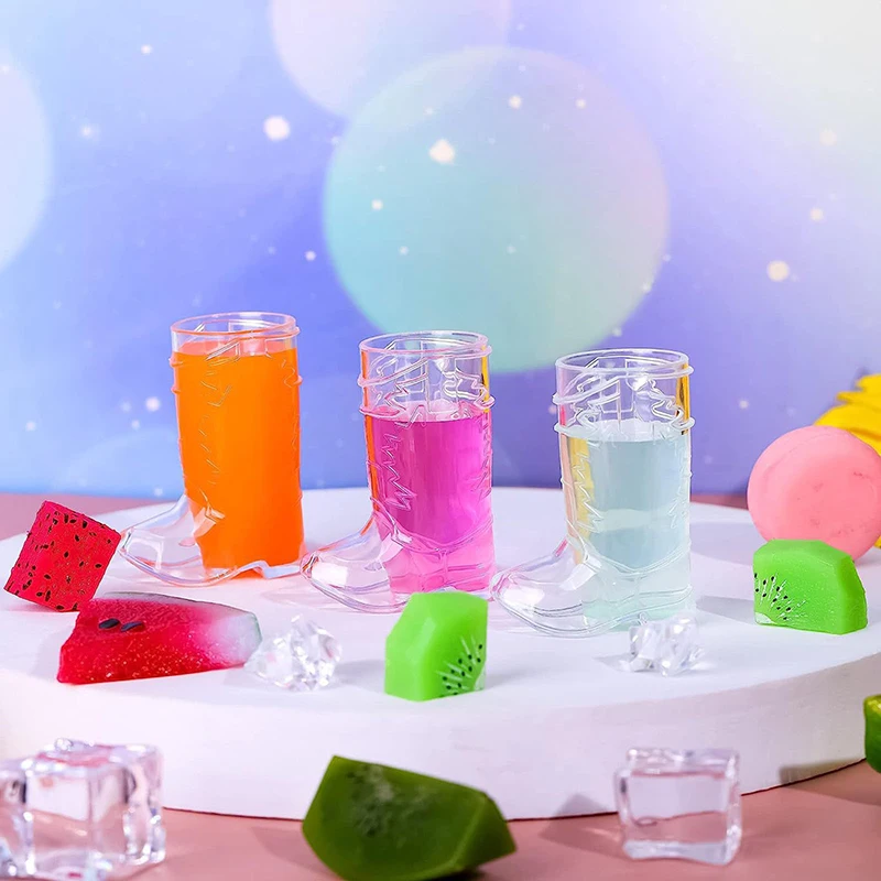 Пластиковые сапоги в западном стиле