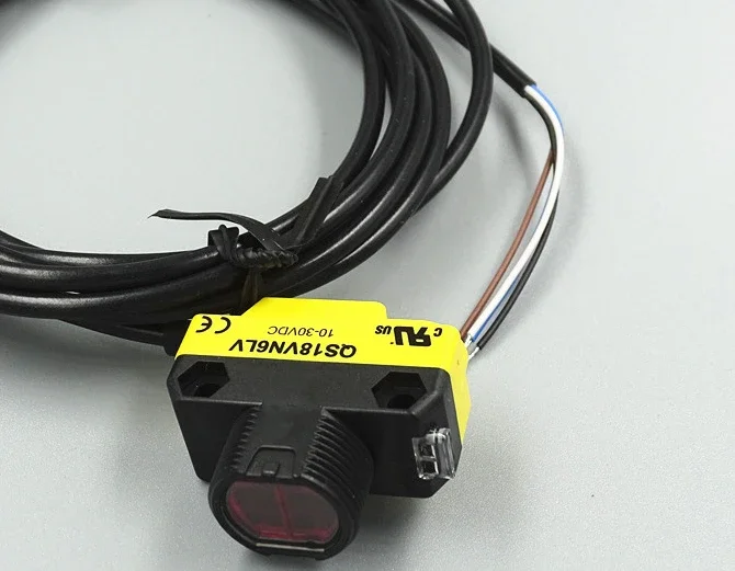 Новый оригинальный зеркальный фотоэлектрический датчик рефлекса QS18VN6LV QS18VP6LV