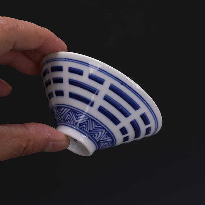 Jingdezhen-sombrero de copa de té Taiji Bagua pintado a mano, azul y blanco, Colección antigua de porcelana