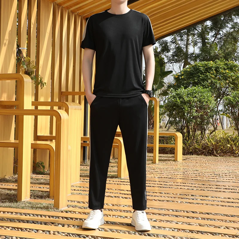 Комплект спортивной одежды мужской повседневный брендовая одежда футболка и