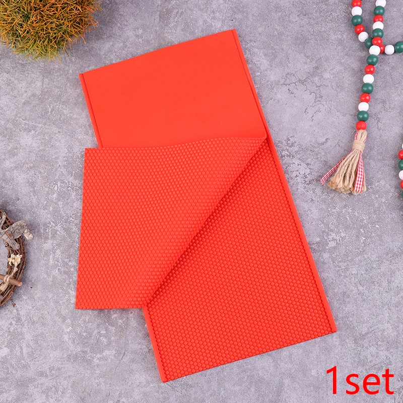 

Beeswax Press Sheet Mold Soft Honeycomb Base Foundation Mould Beekeeping Beeware Beeswax Candle Making Tool