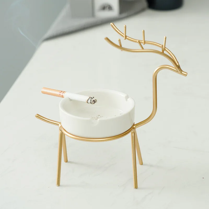 

7 Inch Metal Deer Ashtray Home Decor Creative Iron Art Antlers Ashtray Desktop Ornament Ins Animal Ashtray Ceramic Ash Tray