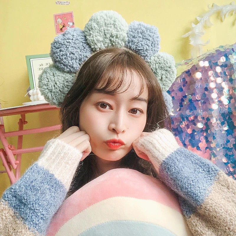 

Cute Cartoon Colored Creative Plush Flower Sunflower Headband Versatile Headband Autumn and Winter Hair SPA Bath Shower Make Up