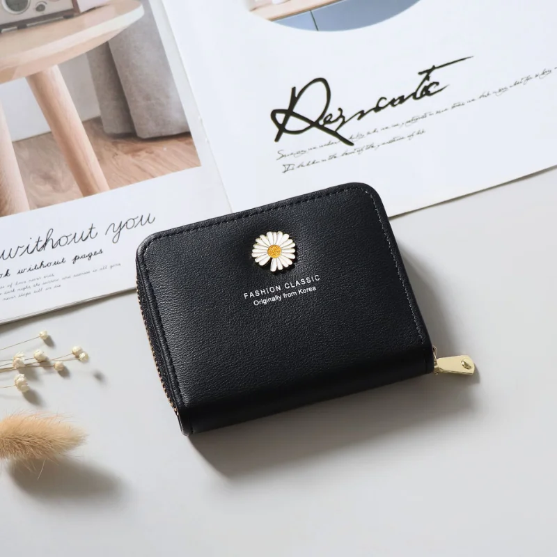 

Multi-slot Holder Short Small Coin Purse Daisy Pattern Three-fold Leather Wallet Luxury Designer Wallet Money Bag Women Wallets