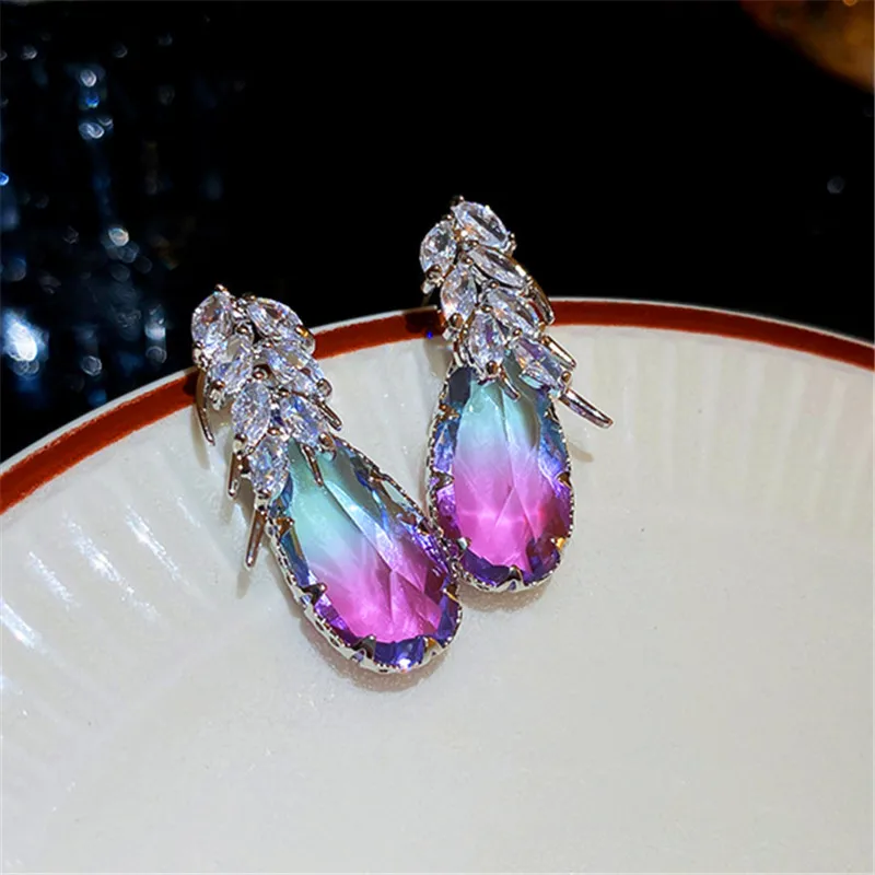 

Новые роскошные серьги в виде листа из циркония в японском и корейском стиле для женщин, высококачественные ювелирные изделия для вечерние,...