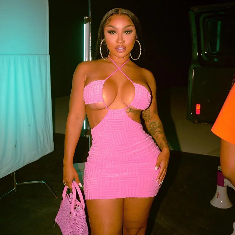 

Платье-мини женское однотонное в полоску, с открытой спиной и лямкой на шее