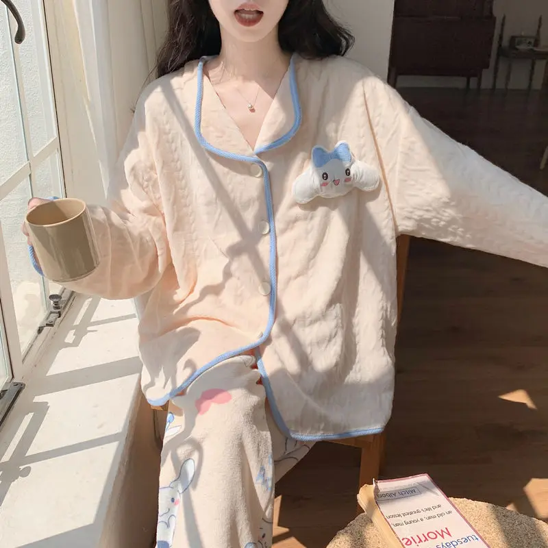 Фланелевая пижама Sanrios Pochacco в стиле аниме Kawaii Cinnamoroll женская осенне-зимняя милая