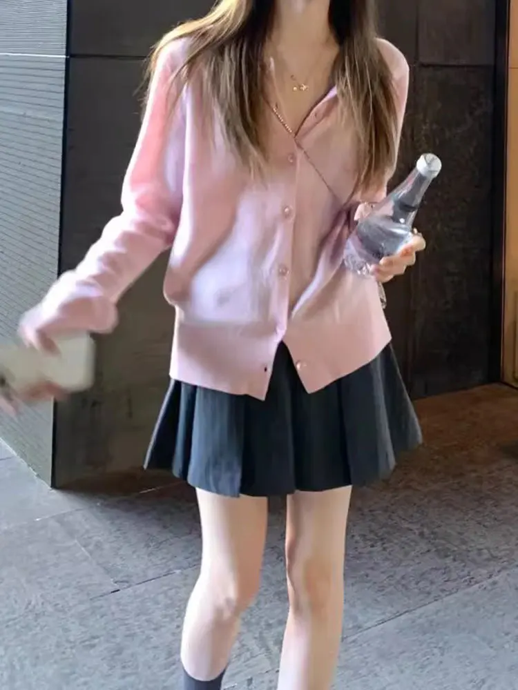 Вязаный свитер с круглым вырезом и пуговицами Sweet Sle осень 2023 новый возрастной