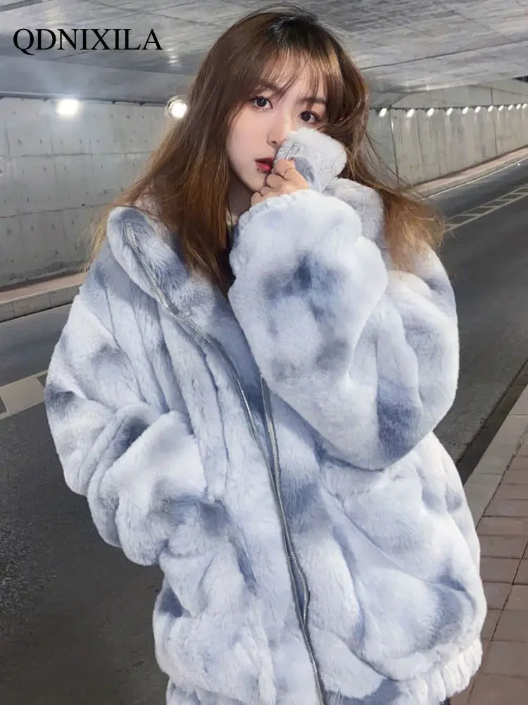 Women's Fur Coat Faux Fur Coat Lambswool Jackets Thickened Plush Rabbit Fur The Tie-dyed Hooded Fur Coat Women Jacket