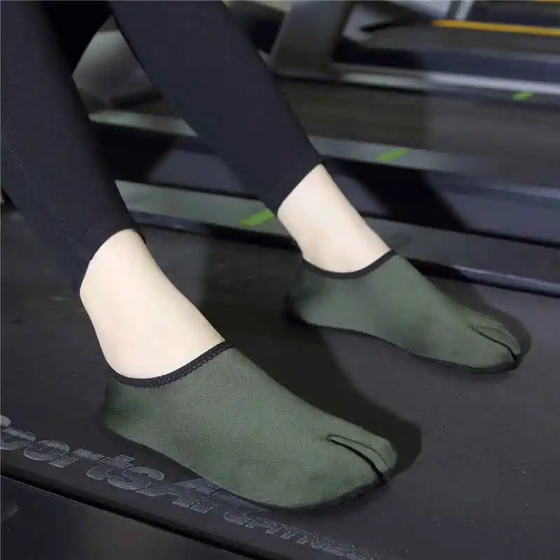 

Loafers Number 8.5 Sandals For Children Brand Tennis Summer Flip Flops Goth Man Casual Shoes Luxury Designer Tennis Street Punk