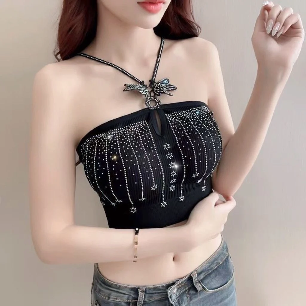 

Женский короткий топ без стального кольца