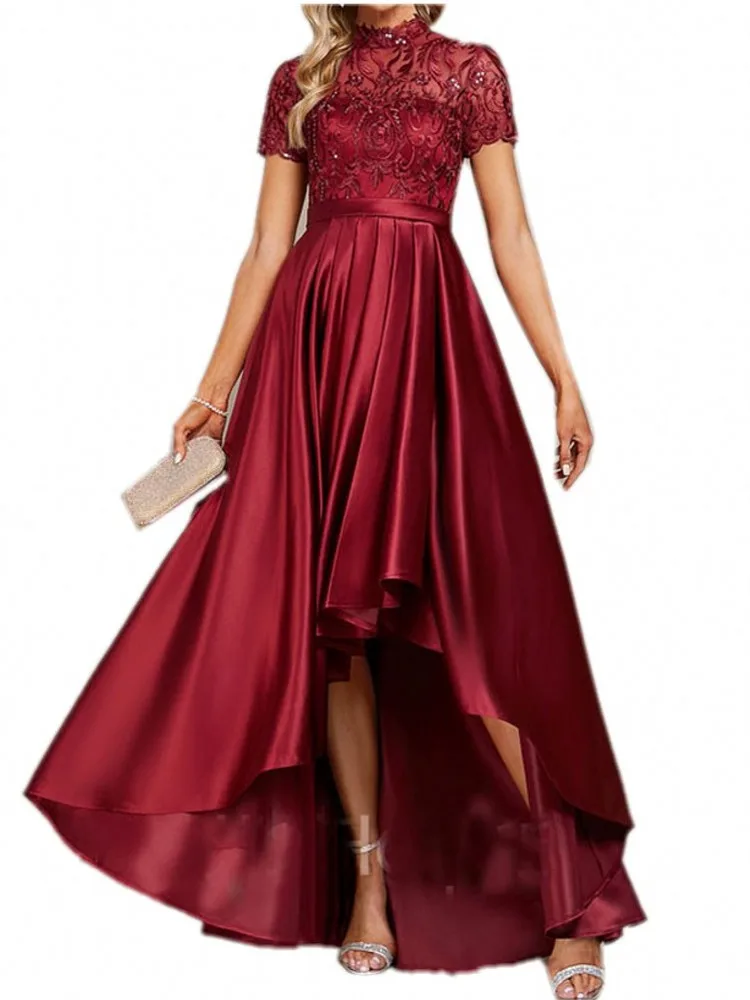 

Женское длинное вечернее платье с рукавами-лодочками