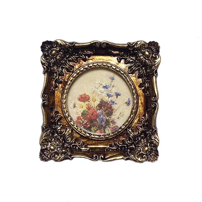 

French Resin Picture Frame Retro Wall-mounted Resin Photo Frame Carving Hollow Ornaments Background Wall Sofa Bedroom Decoration