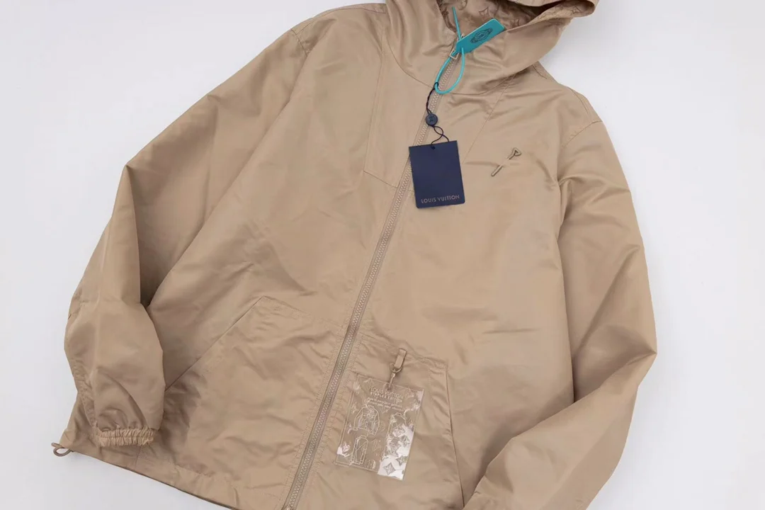 Куртки Louis Vuitton удобная ткань против морщин комфортный дышать Мода Тонкая посадка