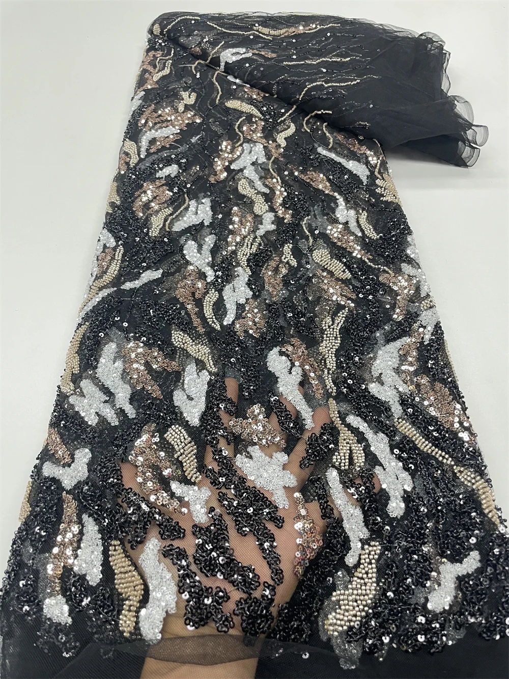 

Popular Beaded Fabric With Sequins Embroidery African Nigeria Lace French Mesh Yarn Lace Party Dress Wedding Dress Sew QF0847