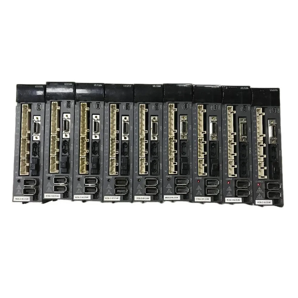 

Mitsubishi MDS-D-SVJ3-04NA .4KW Servo Drive Unit Used In Good Condition