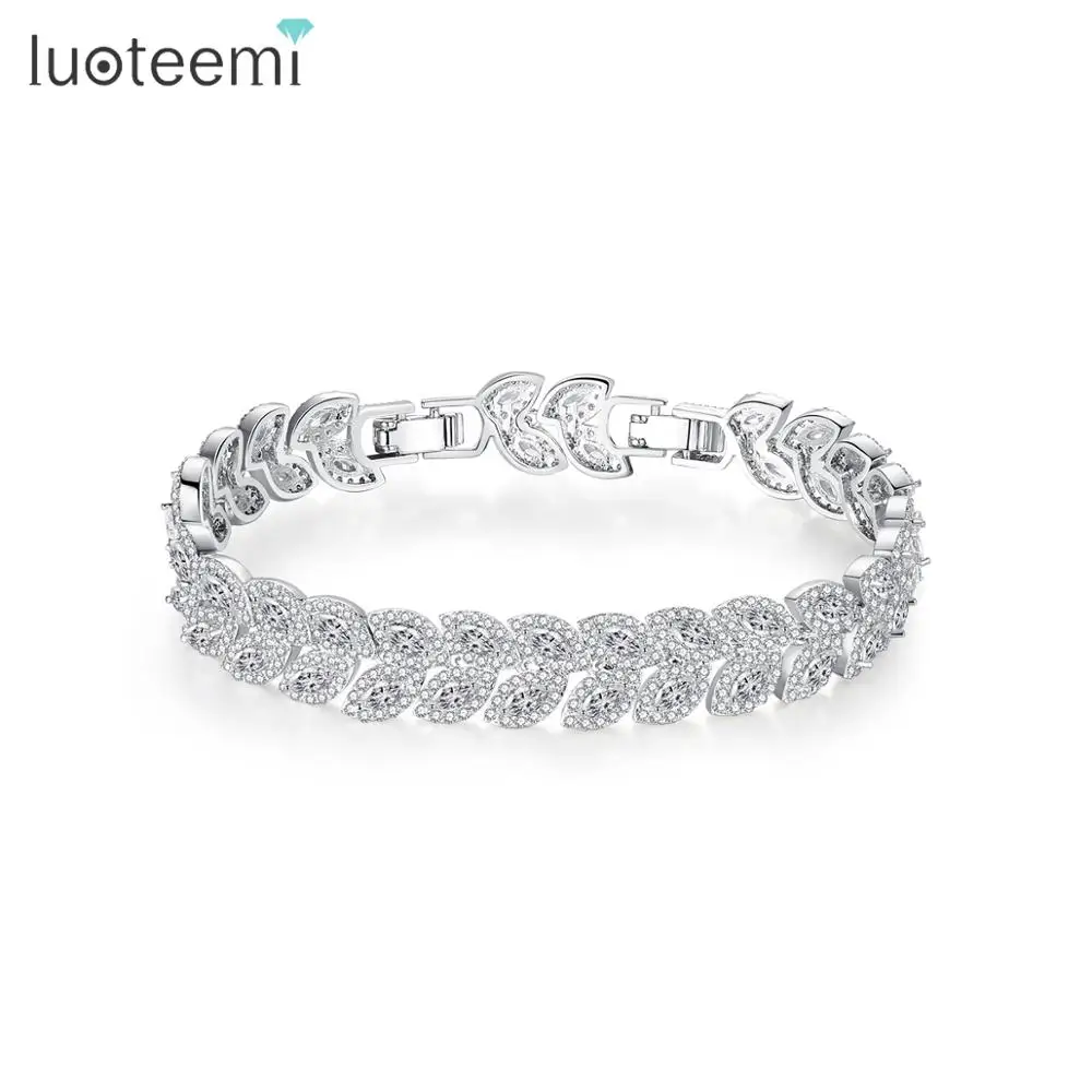 

LUOTEEMI Multicolor Leaf-Shape Bracelet for Women Girls Wedding Banquet Silver Color Cubic Zircon Fashion Jewelry Bijoux Gifts