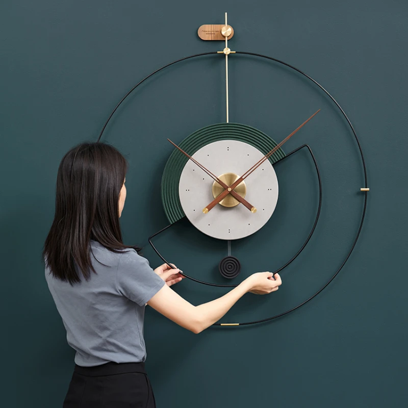 

Copper Clock Round Large Swingable Wall Clock Minimalist Design Home Living Room Decoration Relogio De Parede Light Luxury A