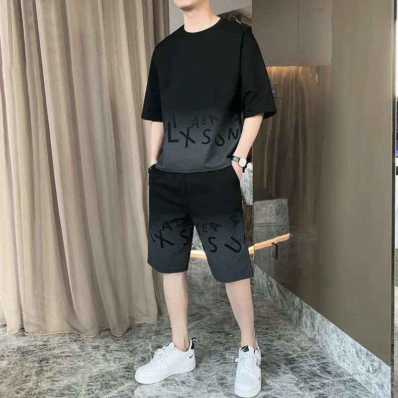 

Summer T-shirt Short Sleeve Men's 2022 New Gradient Suit Men's Trend Shorts Summer Ice Silk Casual Clothes Two Piece Set Summer