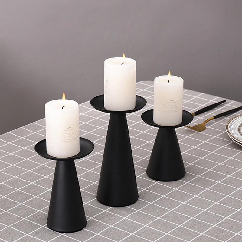 Набор из 3 черных подсвечников в стиле ретро для свечей на столбе центральный