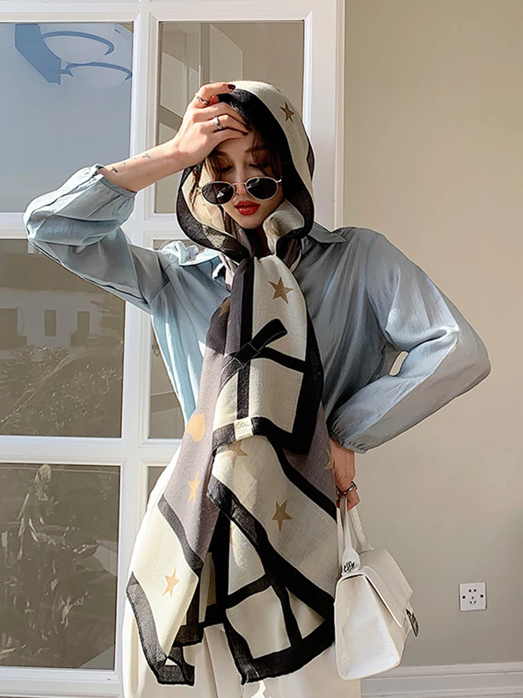 

Luxury Design New Silk Scarf Women Print Beach Wrap Shawl Lady Sunscreen Bandana Hijab Femme Mujer Scarve Pareo Stoles Foulard