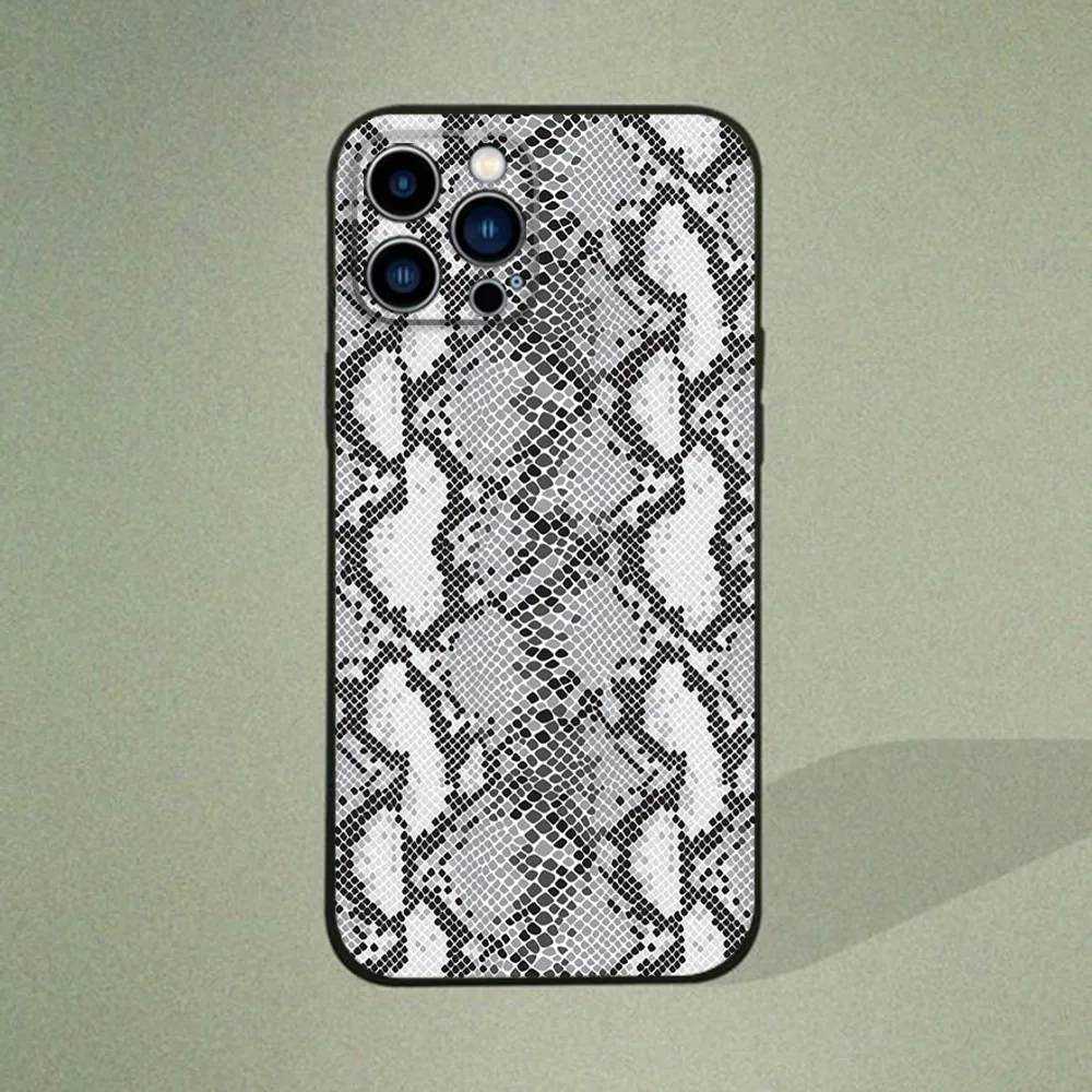 Чехол для телефона из змеиной кожи IPhone 15 14 13 12 11 Pro Max Mini 8 7 Plus SE2 X XR XS MAX Silcone Soft Cover