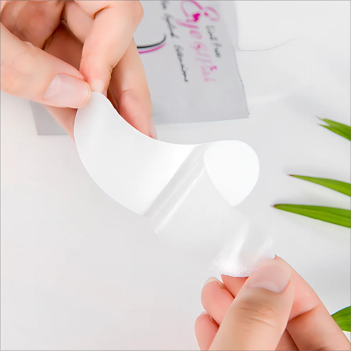 Патчи под глаза ультратонкие коллагеновые гидрогелевые для наращивания ресниц