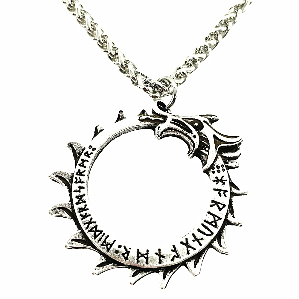 

Nostalgia Viking Dragon Circle Pendant Engraved Norse Runes Goth Jewelry Necklace Men Wiccan Pagan Amulet Jewlery