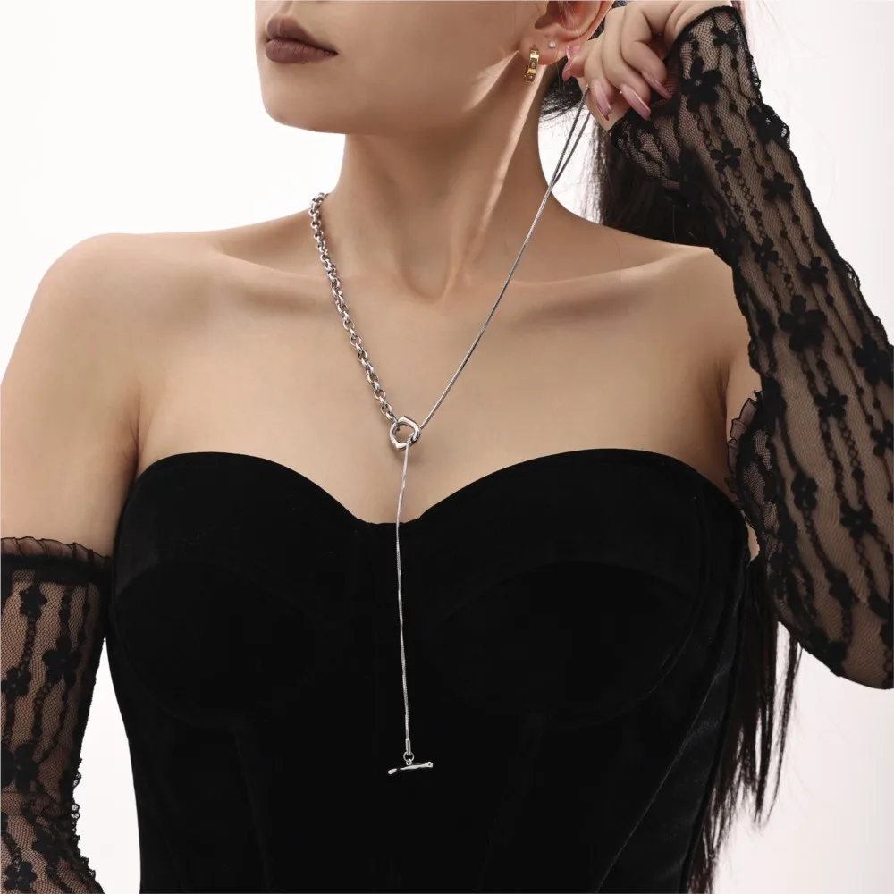 Двухцветное длинное ожерелье из нержавеющей стали с пряжкой OT для женщин