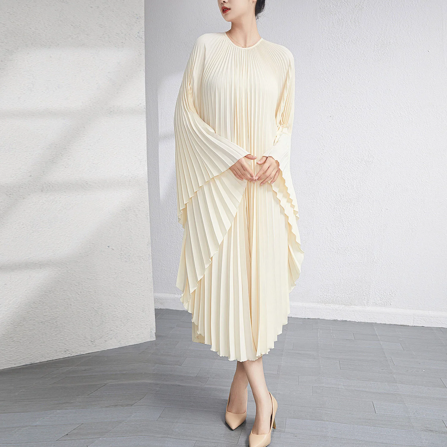 Miyake Pleated 2023 Evening Dress Irregular Vintage Solid Color Dresses Loose Large Medium Long Vestido Women's Robe