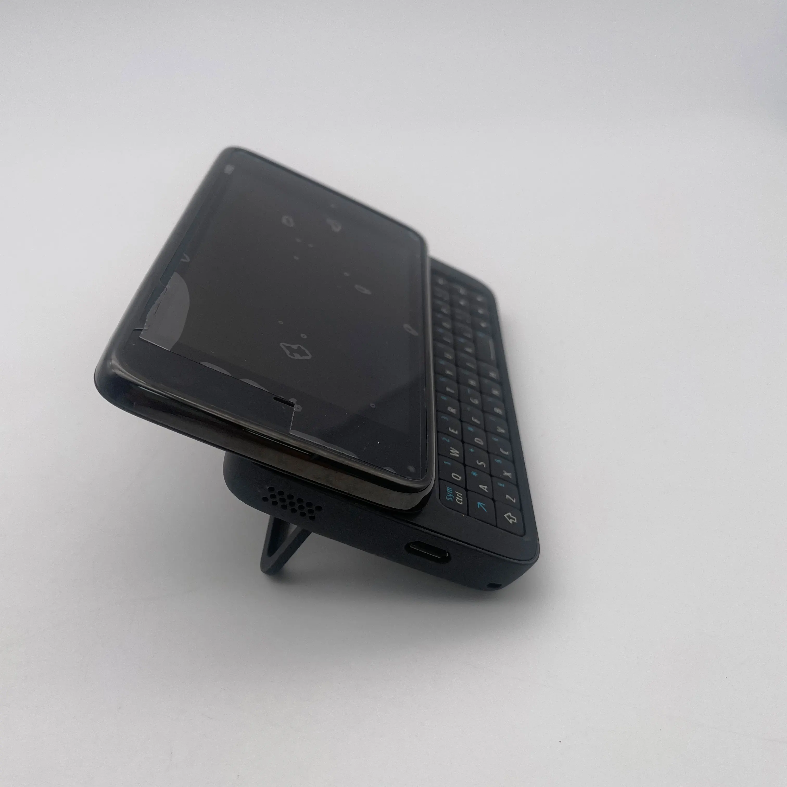 Фото Оригинальный восстановленный мобильный телефон N900 3G с одной SIM-картой, разблокированный GSM 900/1800, с русской, арабской, ивритской клавиатурой, произведено в Финляндии №5
