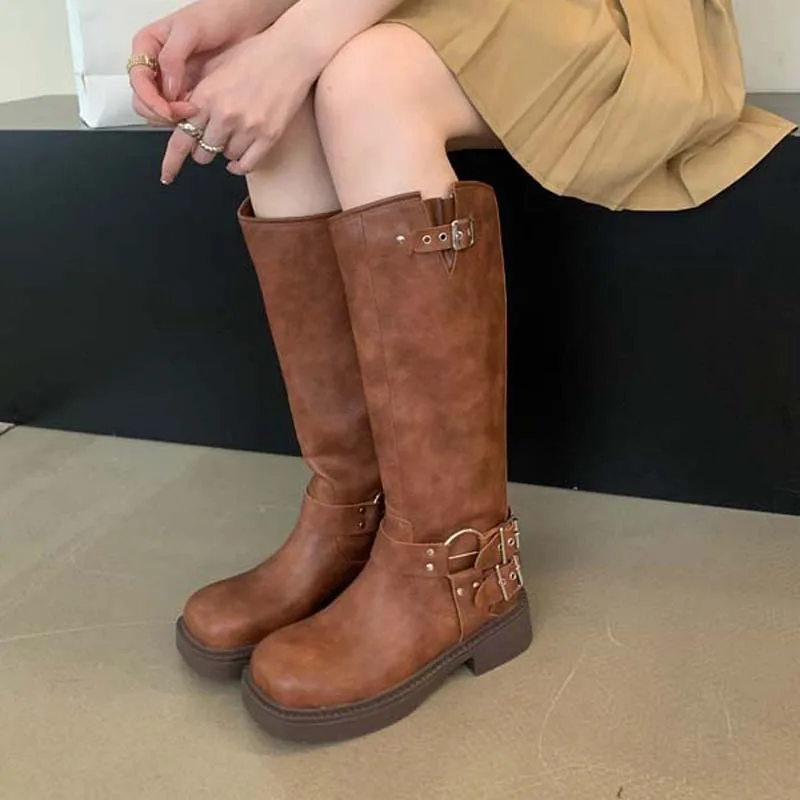 

Brown Boots Black Buckle Ankle Boots For Women Round Toe Platforms Shoe Designer 2023 Martin Boots Autumn Bottes Femmes