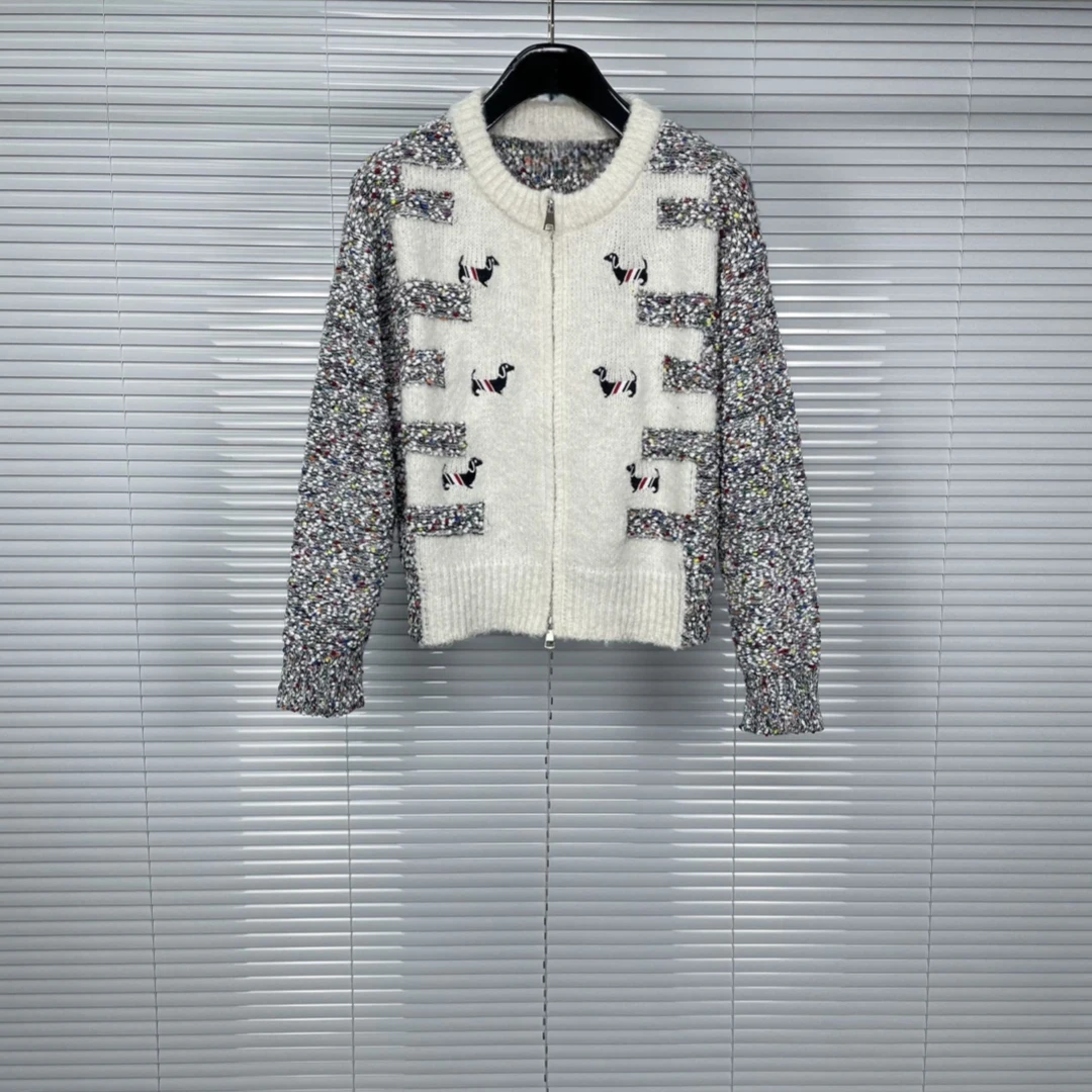 

Fashion Women Sweater Retro Cardigan Female Model 2023 New Foreign Air Age Reduction Knitted Sweater Cardigan Women Winter Coat